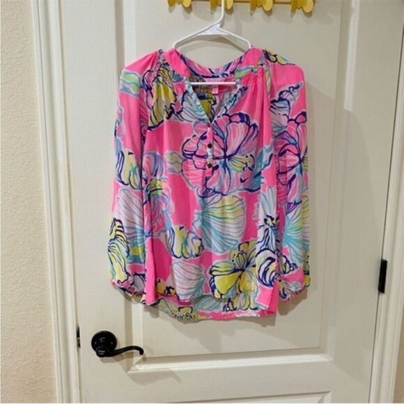 Lilly Pulitzer Silk Pullover Blouse Size XS - Picture 1 of 7